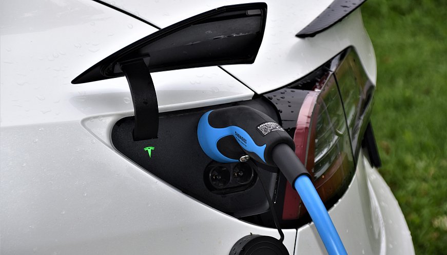 How Old Batteries Will Help Power Tomorrow's EVs