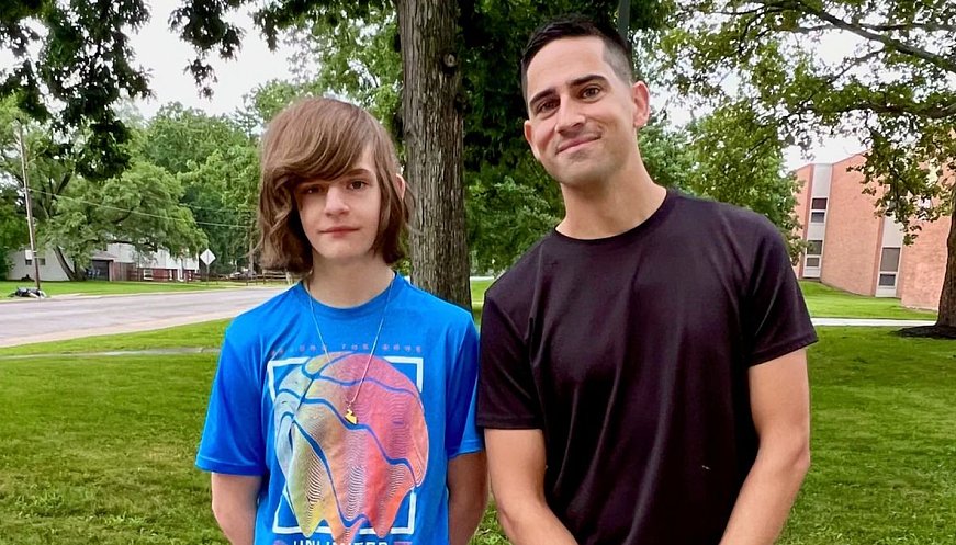 A Teen Needed A Kidney. His Geometry Teacher Happened To Be A Match.